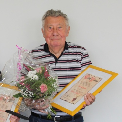 Wir sagen leise Danke, für viele schöne Erinnerungen und Auf Wiedersehen.